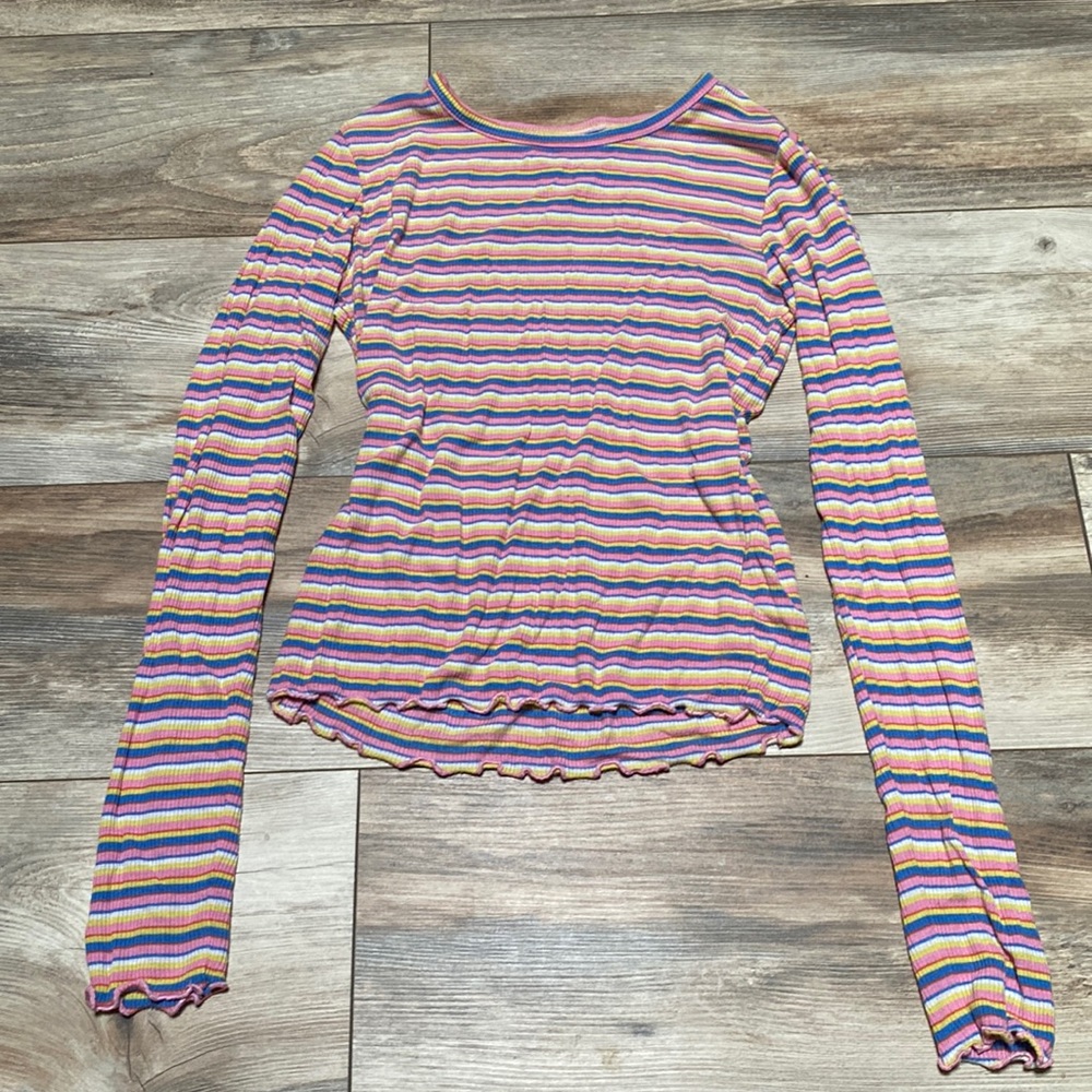SO slightly cropped, multicolored long sleeve stripped shirt.